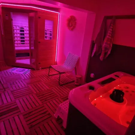 Zen House New & Sauna Villa *